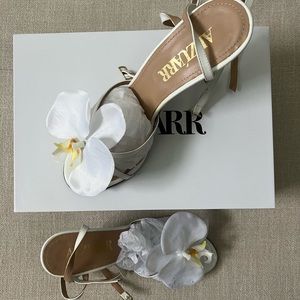 ALZUARR MURIEL WHITE ORCHID STILETTO HEEL SIZE